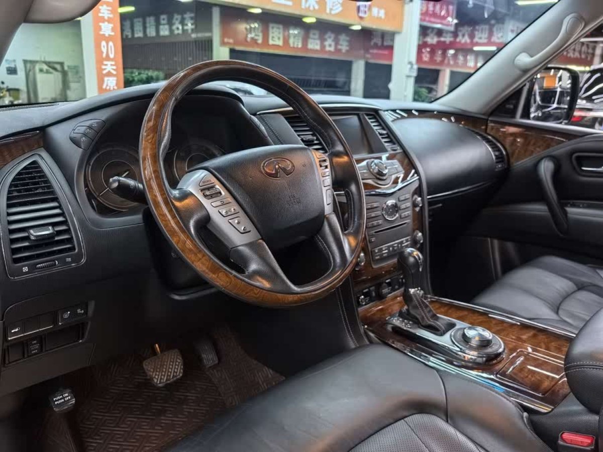 英菲尼迪 QX80  2016款 5.6L 4WD圖片