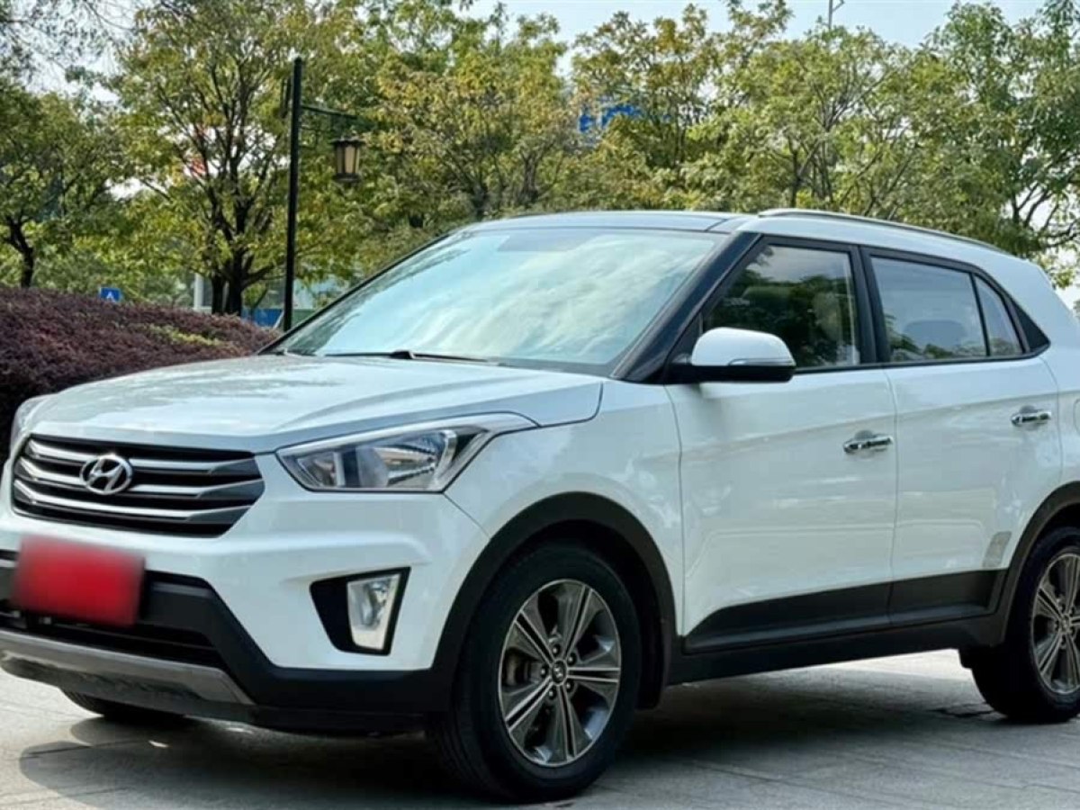 現(xiàn)代 ix25  2015款 1.6L 自動兩驅(qū)智能型GLS圖片