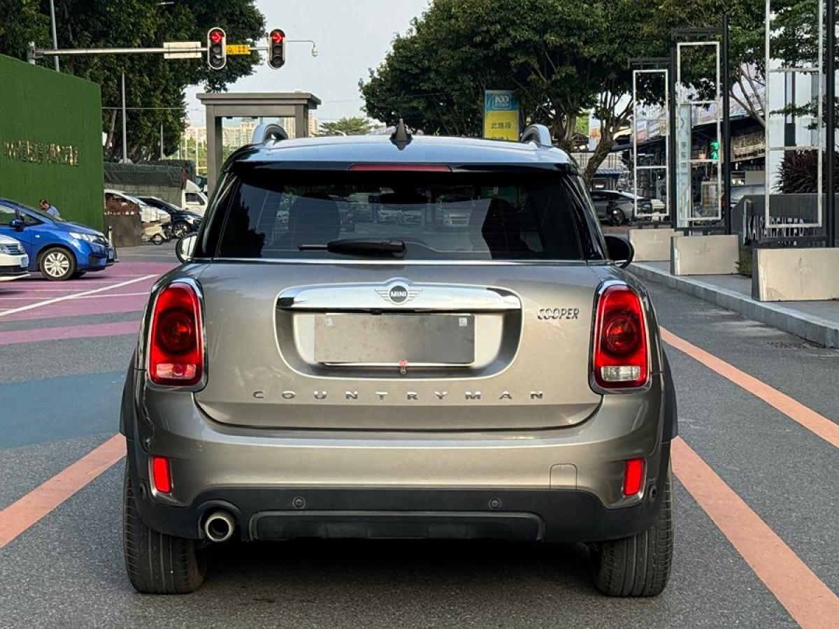 MINI COUNTRYMAN  2019款 1.5T COOPER ALL4 藝術(shù)家周末旅行版圖片