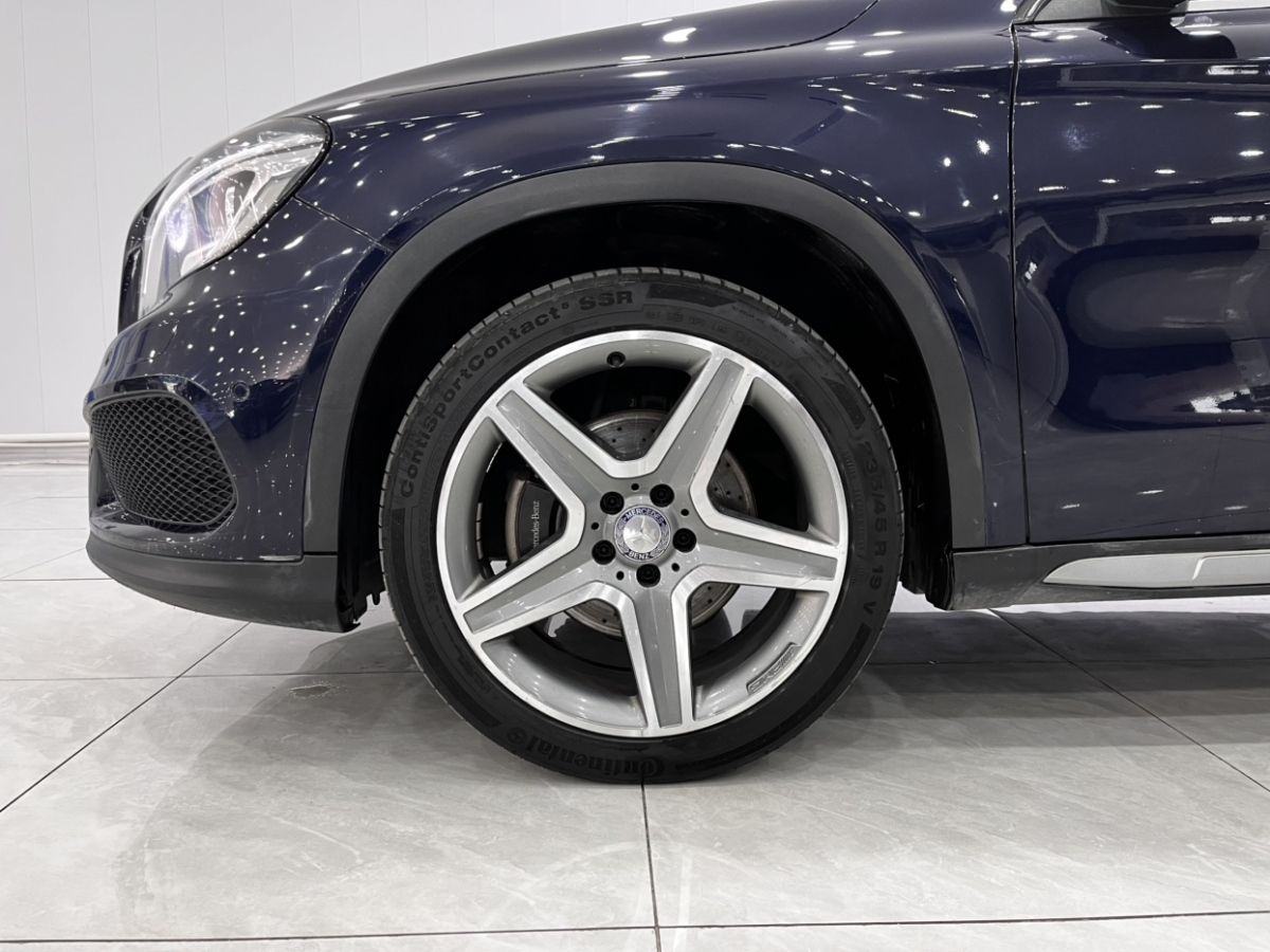 奔馳 奔馳GLA  2015款 GLA 260 4MATIC 運(yùn)動(dòng)型圖片