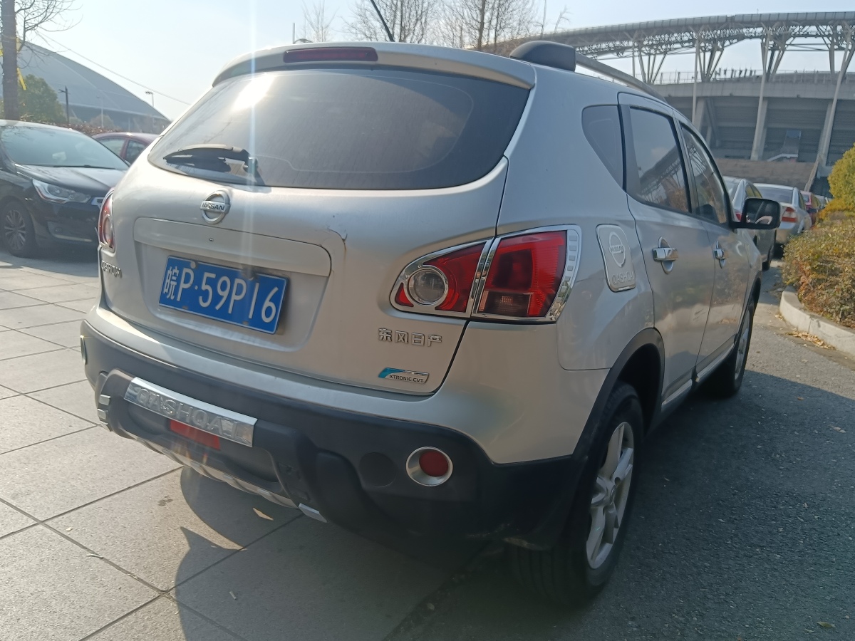 日產(chǎn) 逍客  2010款 20X雷 CVT 2WD圖片