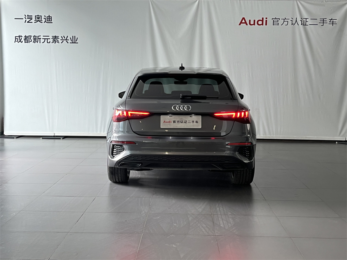 奧迪 奧迪A3  2022款 Sportback 35 TFSI 時(shí)尚運(yùn)動(dòng)型圖片