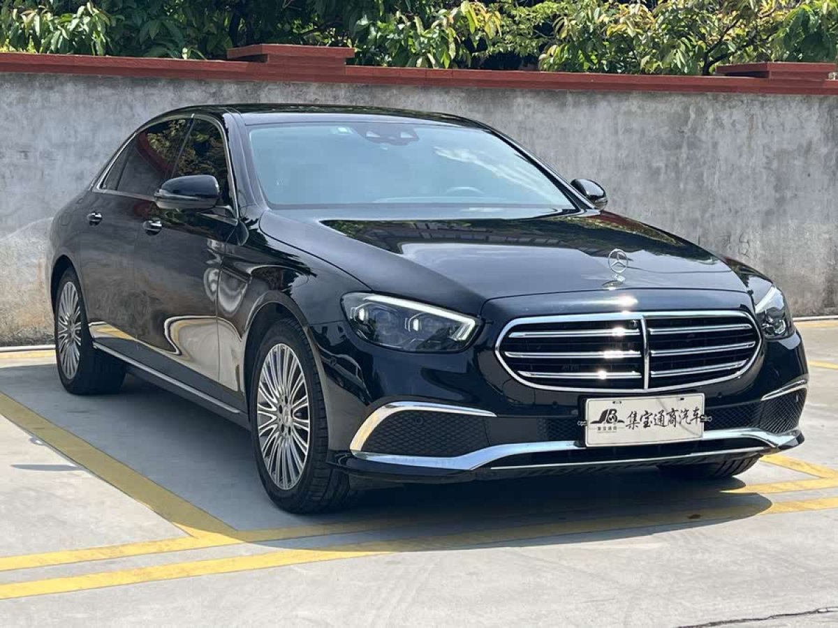 奔馳 奔馳E級(jí)  2021款 改款 E 300 L 尊貴型圖片