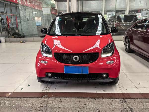 smart fortwo  2016款 0.9T 66千瓦敞篷先锋版