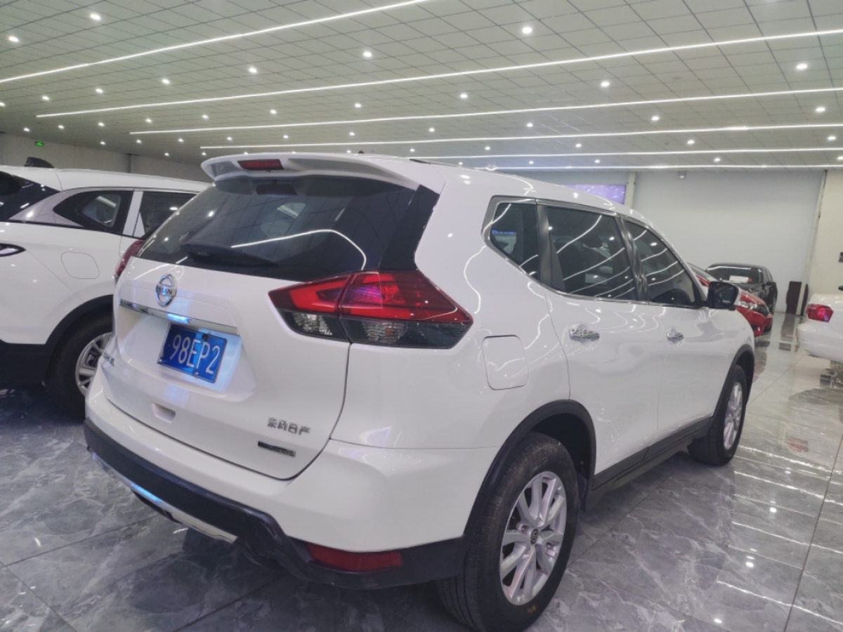 日產(chǎn) 奇駿  2019款 2.0L CVT舒適版 2WD圖片