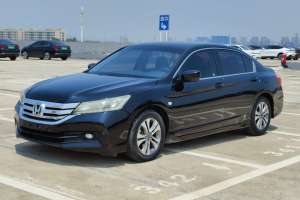 雅閣 本田 2.0L LX 舒適版