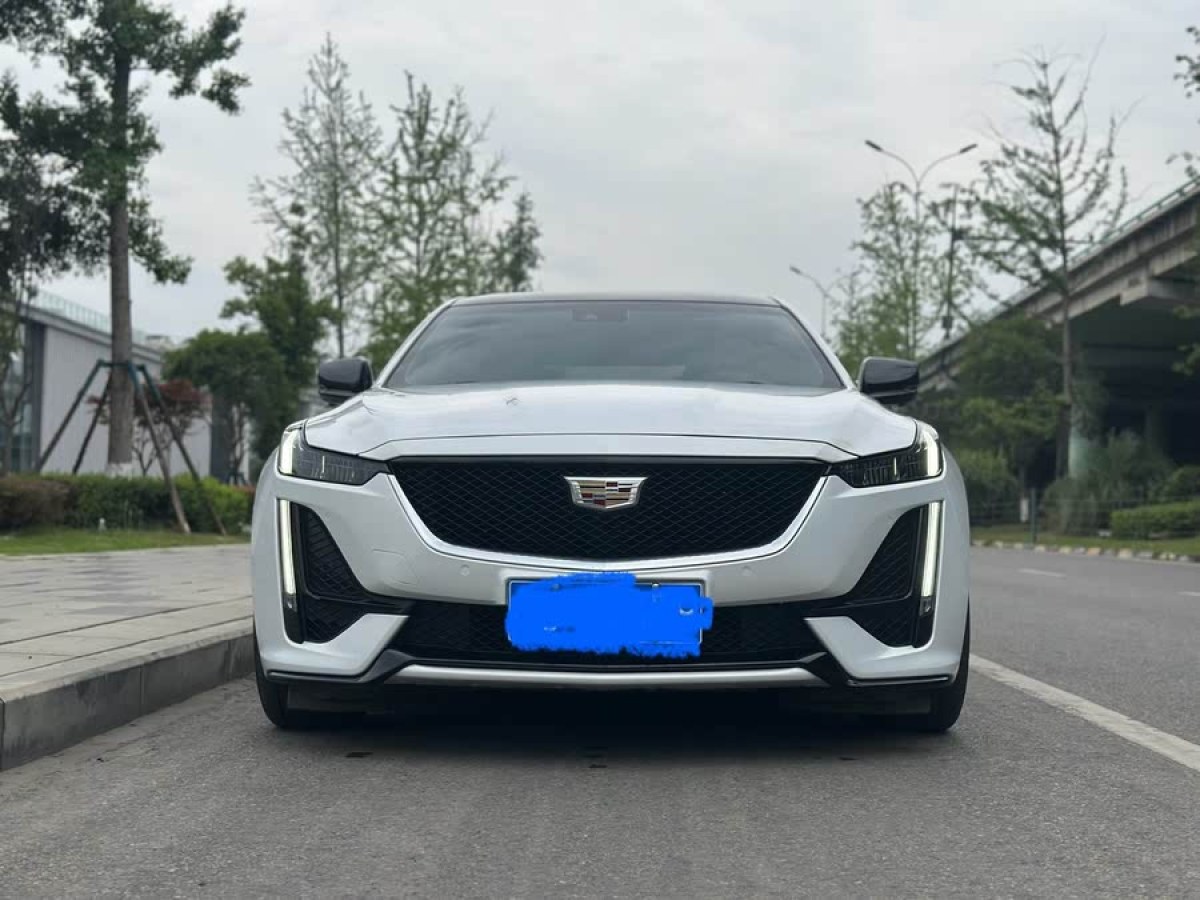 凱迪拉克 CT5  2020款 改款 28T 領(lǐng)先運動型圖片