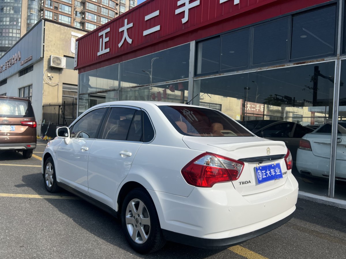 啟辰 D50  2013款 1.6L 手動(dòng)時(shí)尚版圖片