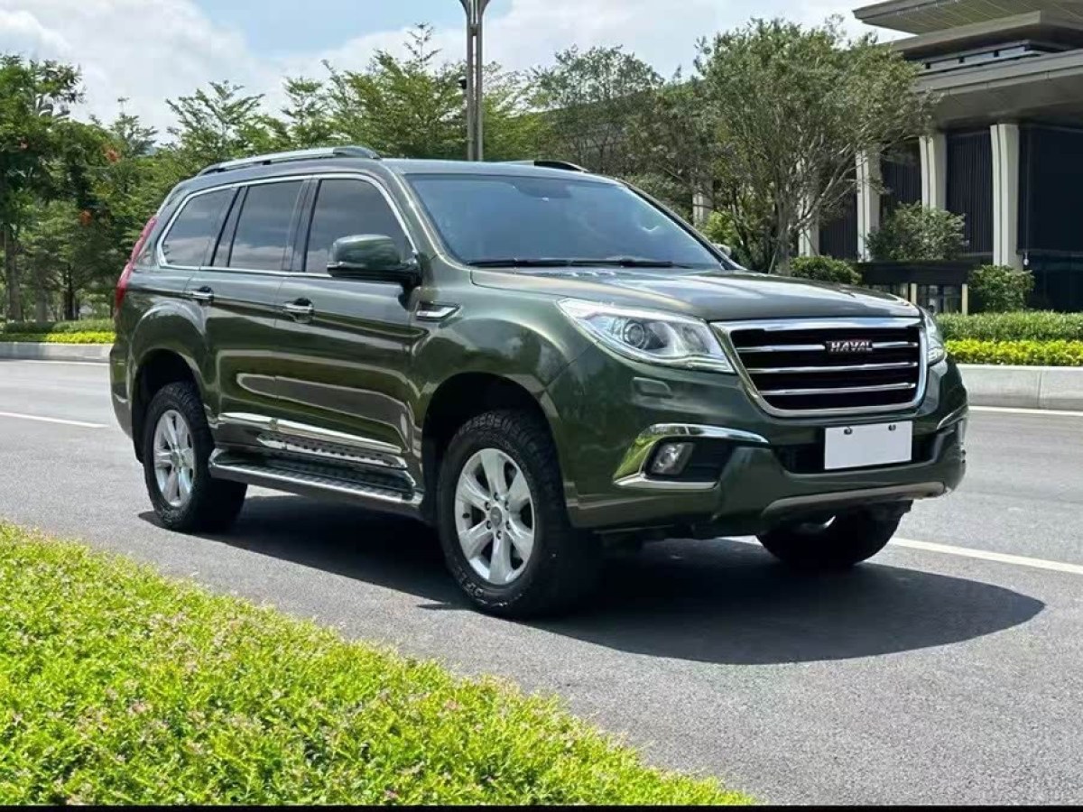 哈弗 H9  2017款 2.0T 汽油四驅(qū)豪華型 7座圖片