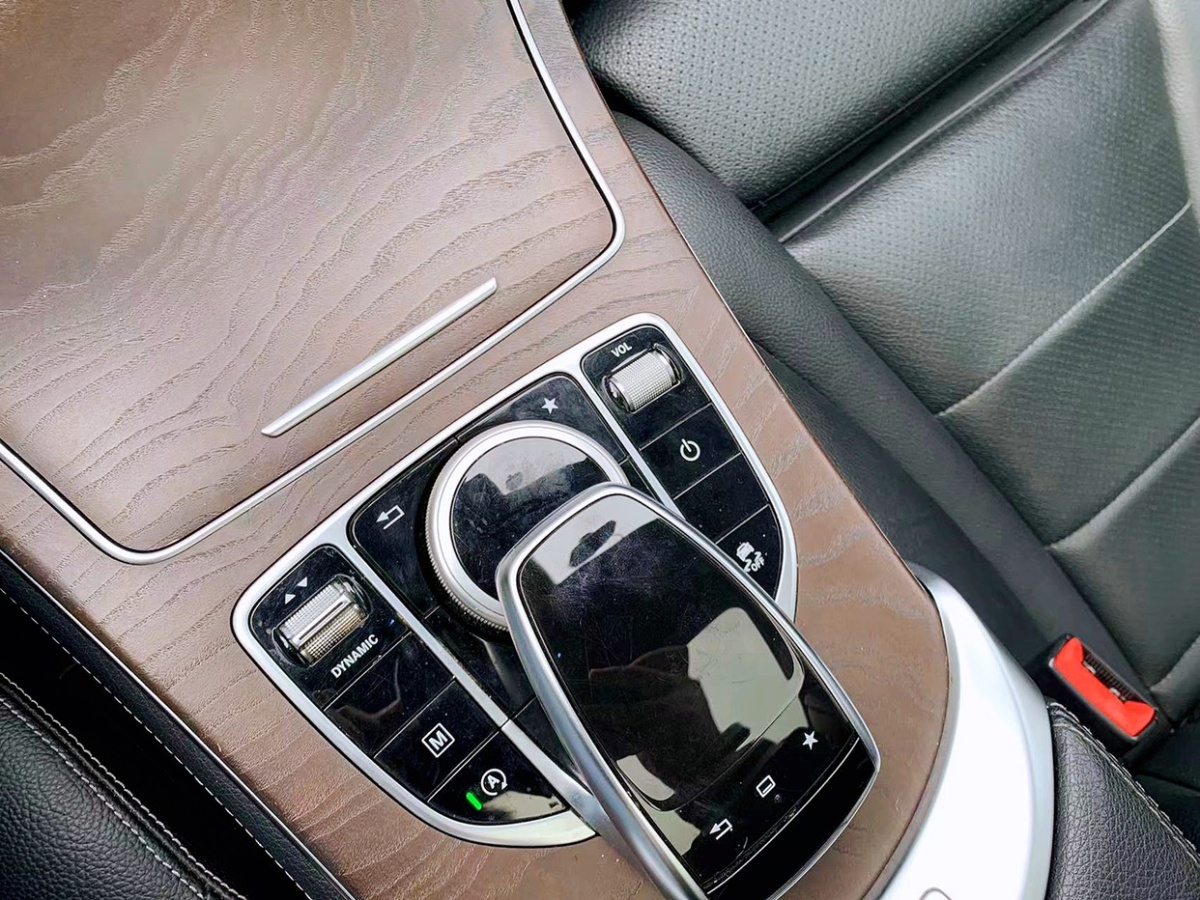 奔驰 奔驰GLC  2016款 GLC 300 4MATIC 豪华型图片