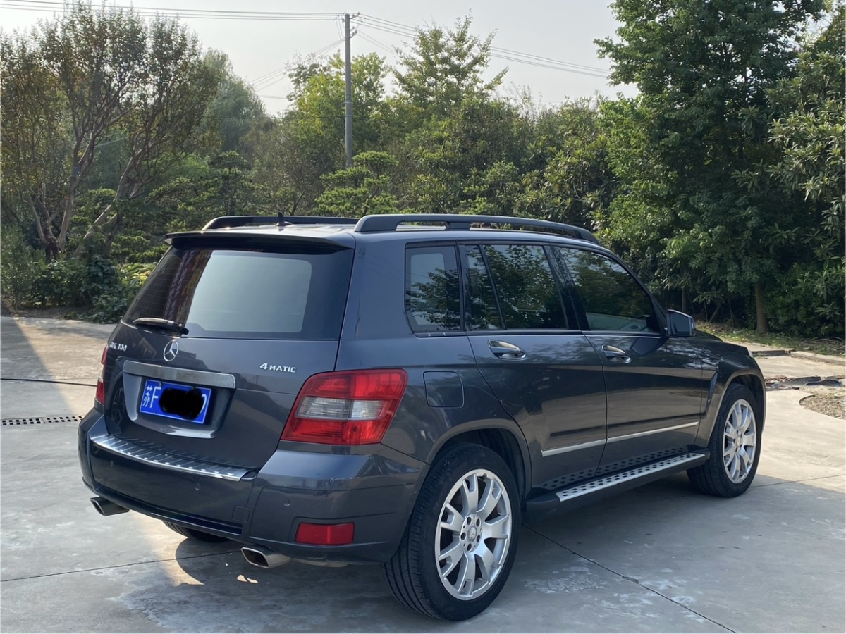 奔馳 奔馳GLK級(jí)  2011款 GLK 300 4MATIC 動(dòng)感型圖片