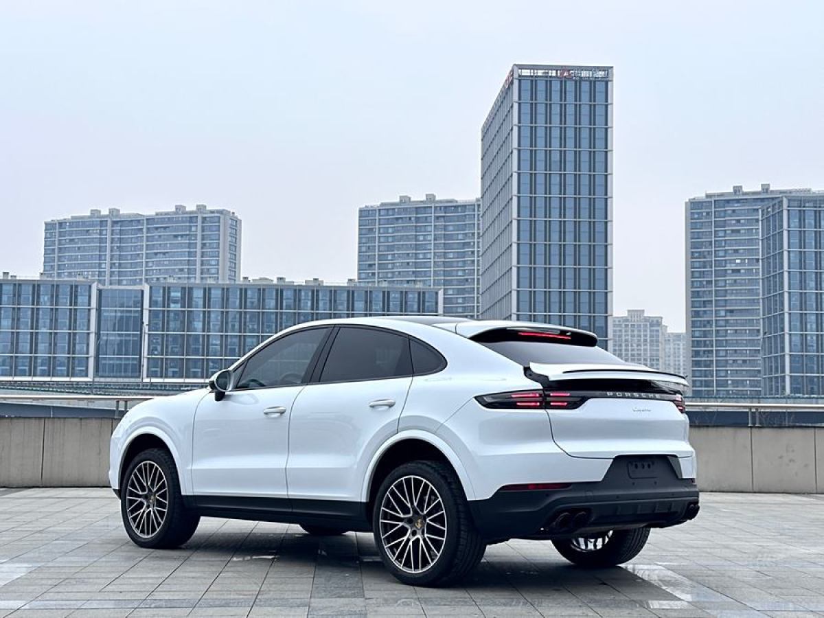 2023年6月保時捷 Cayenne  2023款 Cayenne Coupé 3.0T