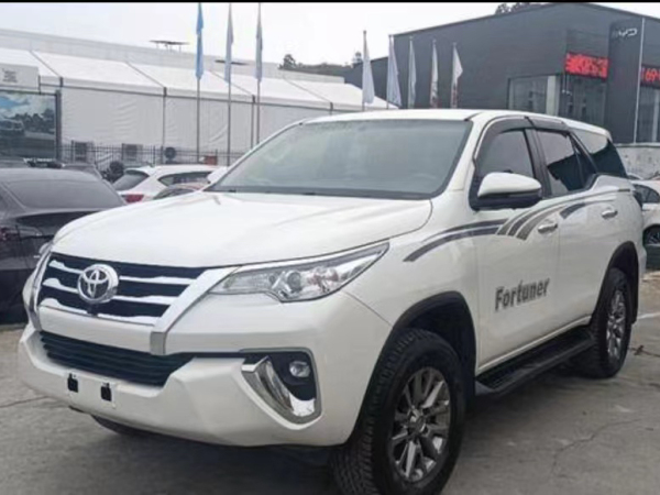 丰田 Fortuner  2016款 2.7L 中东版