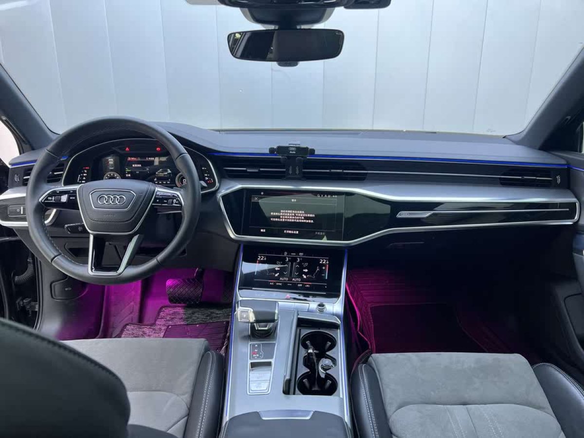 奧迪 奧迪A6L  2023款 改款 45 TFSI 臻選動感型圖片