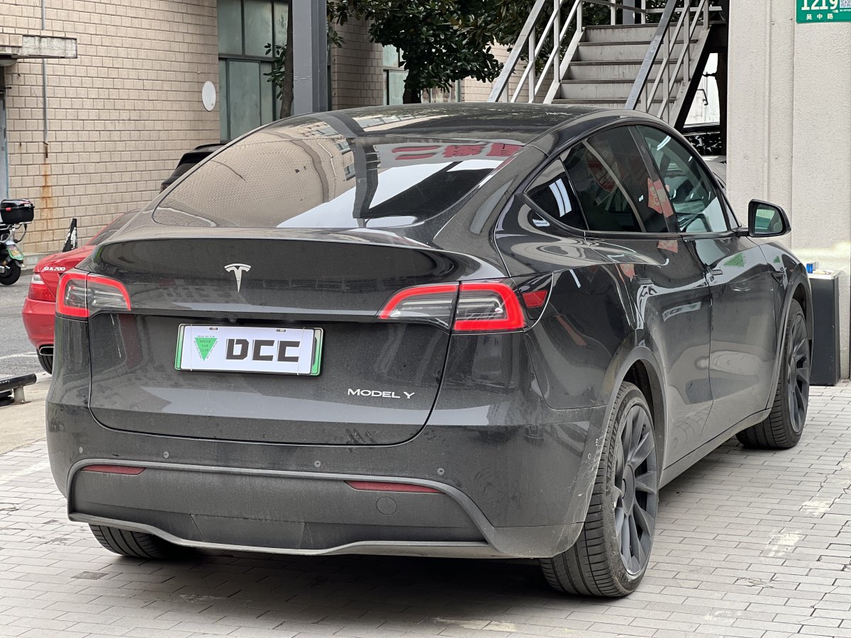 特斯拉 Model Y  2022款 后輪驅(qū)動(dòng)版圖片