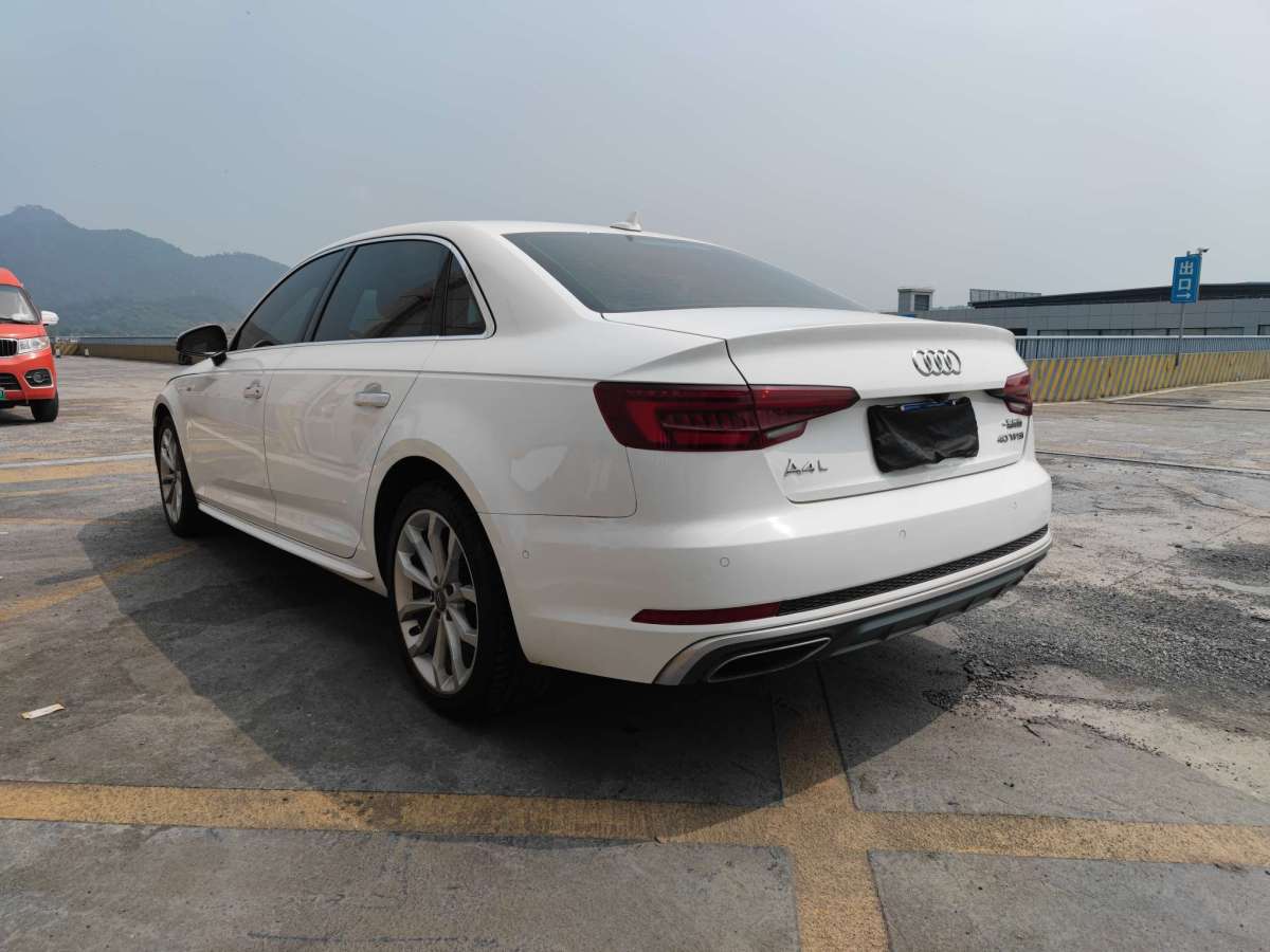 奧迪 奧迪A4L  2019款 40 TFSI 時(shí)尚型 國(guó)V圖片