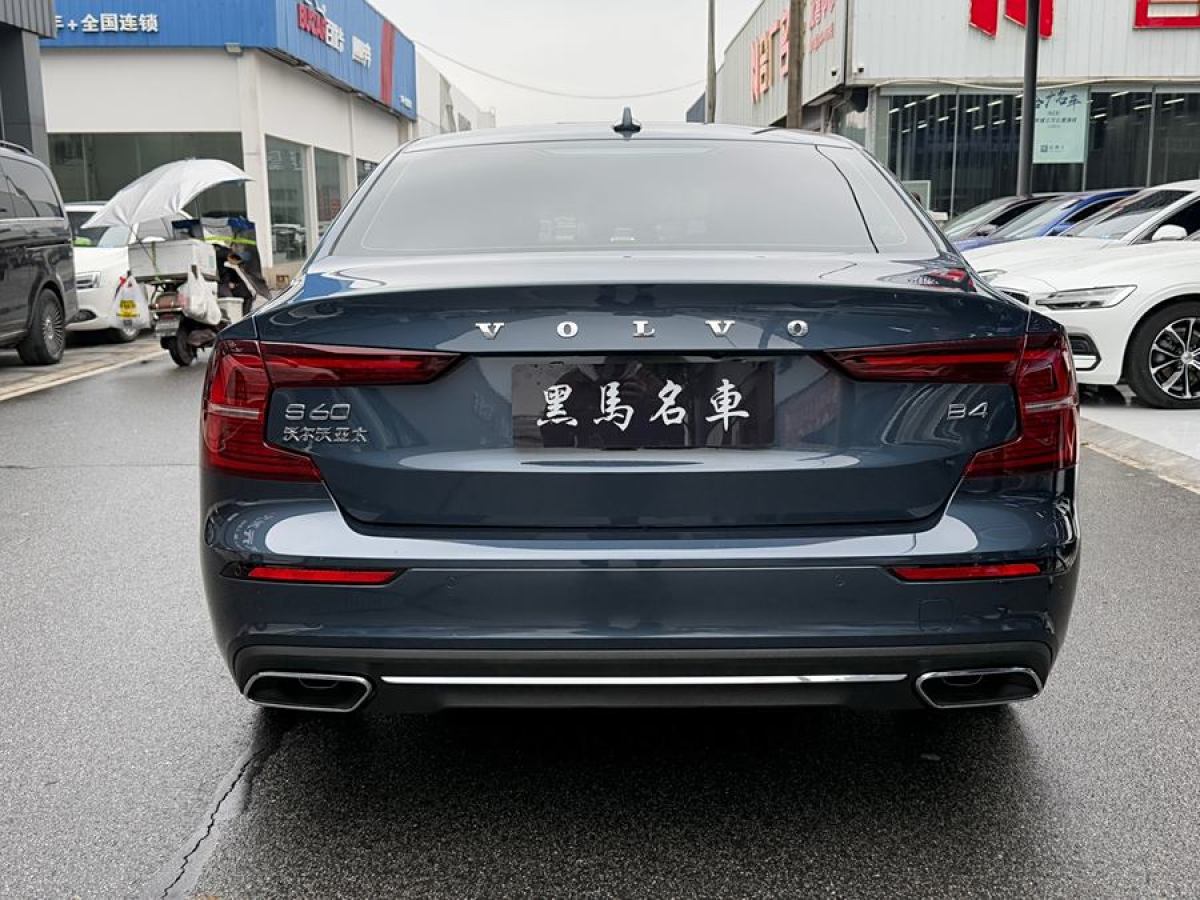 沃爾沃 S60L  2022款 B4 智遠(yuǎn)豪華版圖片