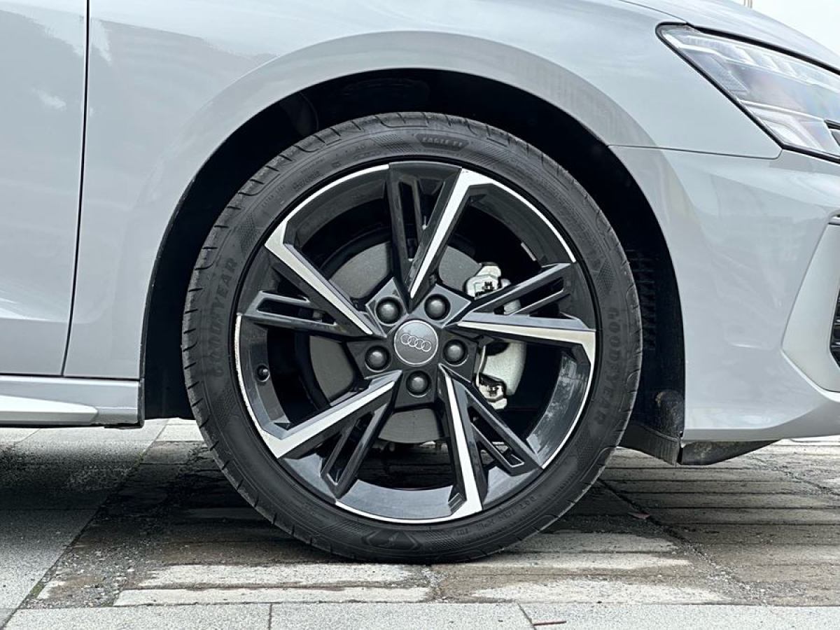 奧迪 奧迪A3  2023款 改款 Sportback 35 TFSI 時尚運動型圖片