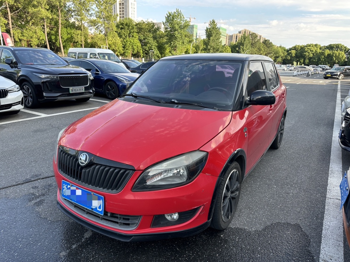 斯柯達(dá) 晶銳  2014款 1.6L 自動(dòng)Monte carlo版圖片