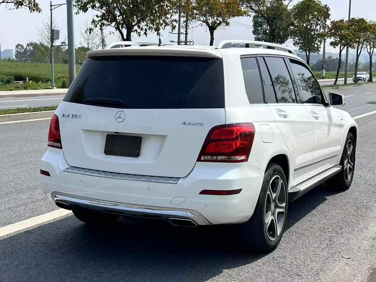 奔馳 奔馳GLK級(jí)  2015款 GLK 300 4MATIC 豪華型 極致版圖片