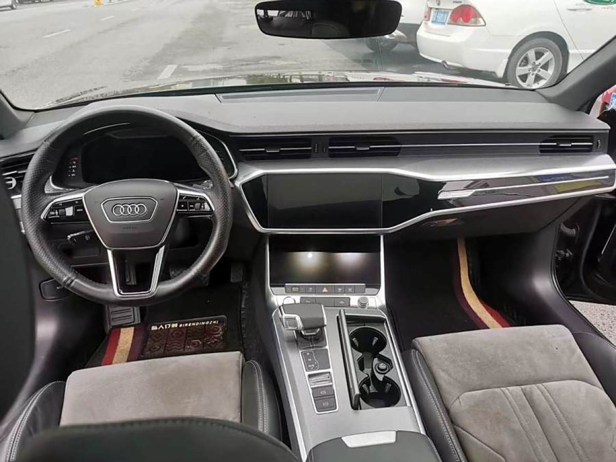 奧迪 奧迪A6L  2020款 40 TFSI 豪華動感型圖片