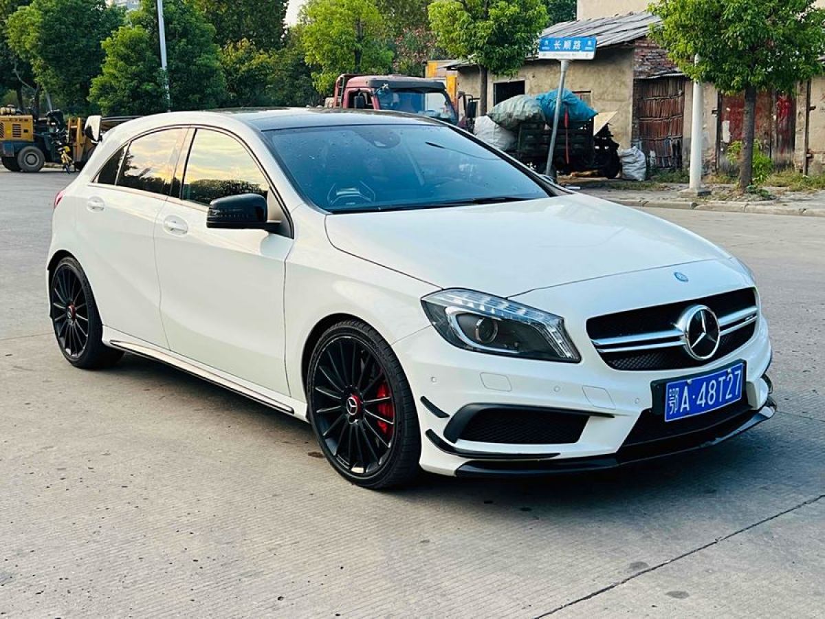 奔馳 奔馳A級(jí)AMG  2014款 AMG A 45 4MATIC圖片