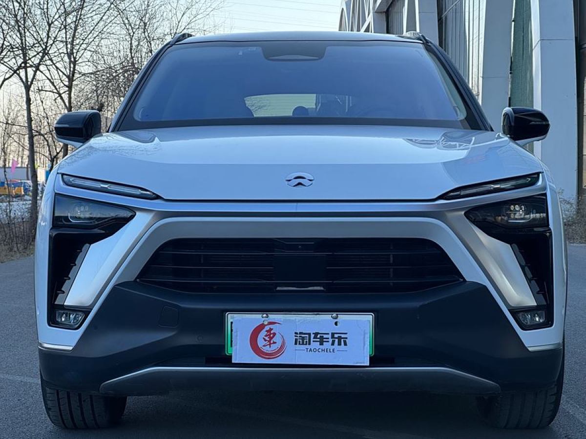 蔚來 ES8  2020款 415KM 基準(zhǔn)版 六座版圖片