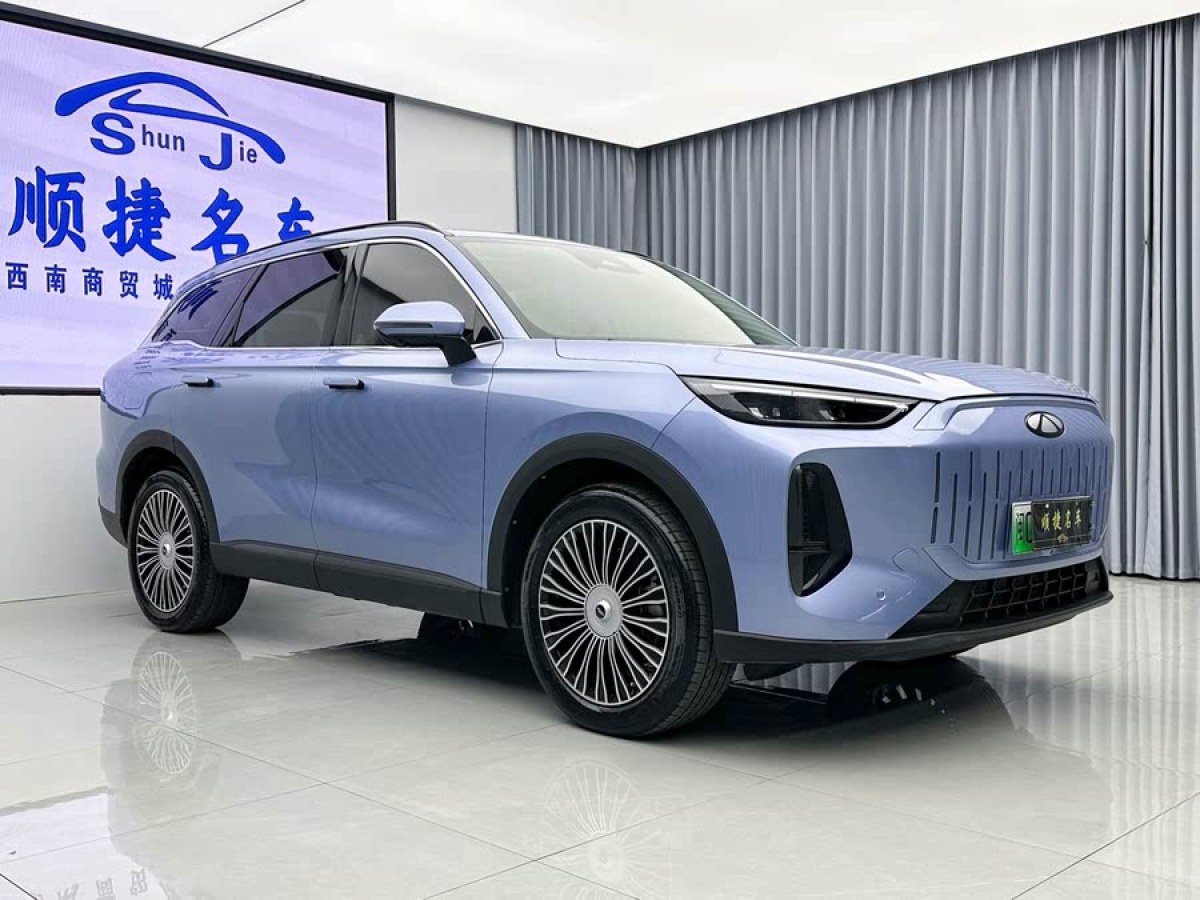 奇瑞 風云T9  2024款 120 長續(xù)航版旗艦型 7座 磷酸鐵鋰圖片