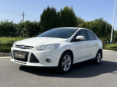 2014年10月 福特 福克斯 三廂 1.6L 自動風(fēng)尚型圖片