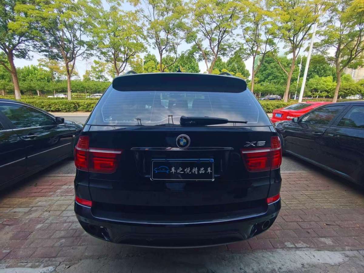 寶馬 寶馬X5  2011款 xDrive35i 領(lǐng)先型圖片