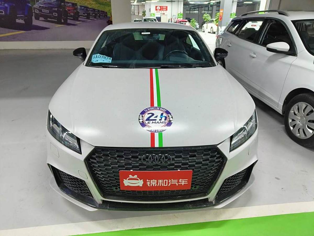 2015年9月奧迪 奧迪TT  2015款 TT Coupe 45 TFSI quattro 復(fù)仇者聯(lián)盟決勝版