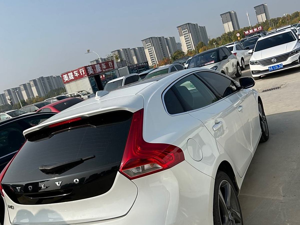 沃爾沃 V40  2015款 1.6T 智雅版圖片