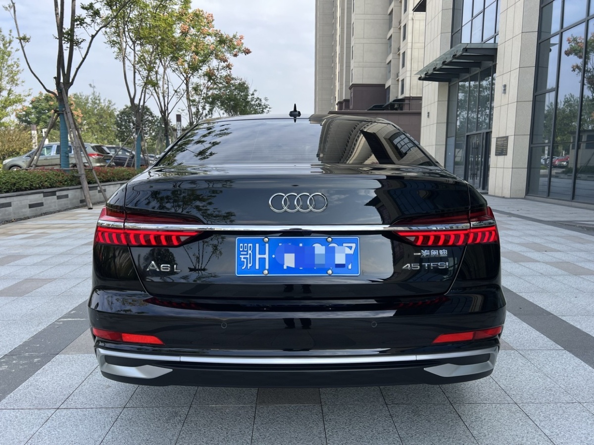 奧迪 奧迪A6L  2024款 40 TFSI 豪華動(dòng)感型圖片