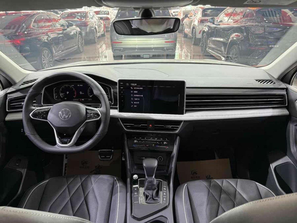 大眾 途觀L  2023款 改款 330TSI 自動(dòng)兩驅(qū)R-Line越享版圖片