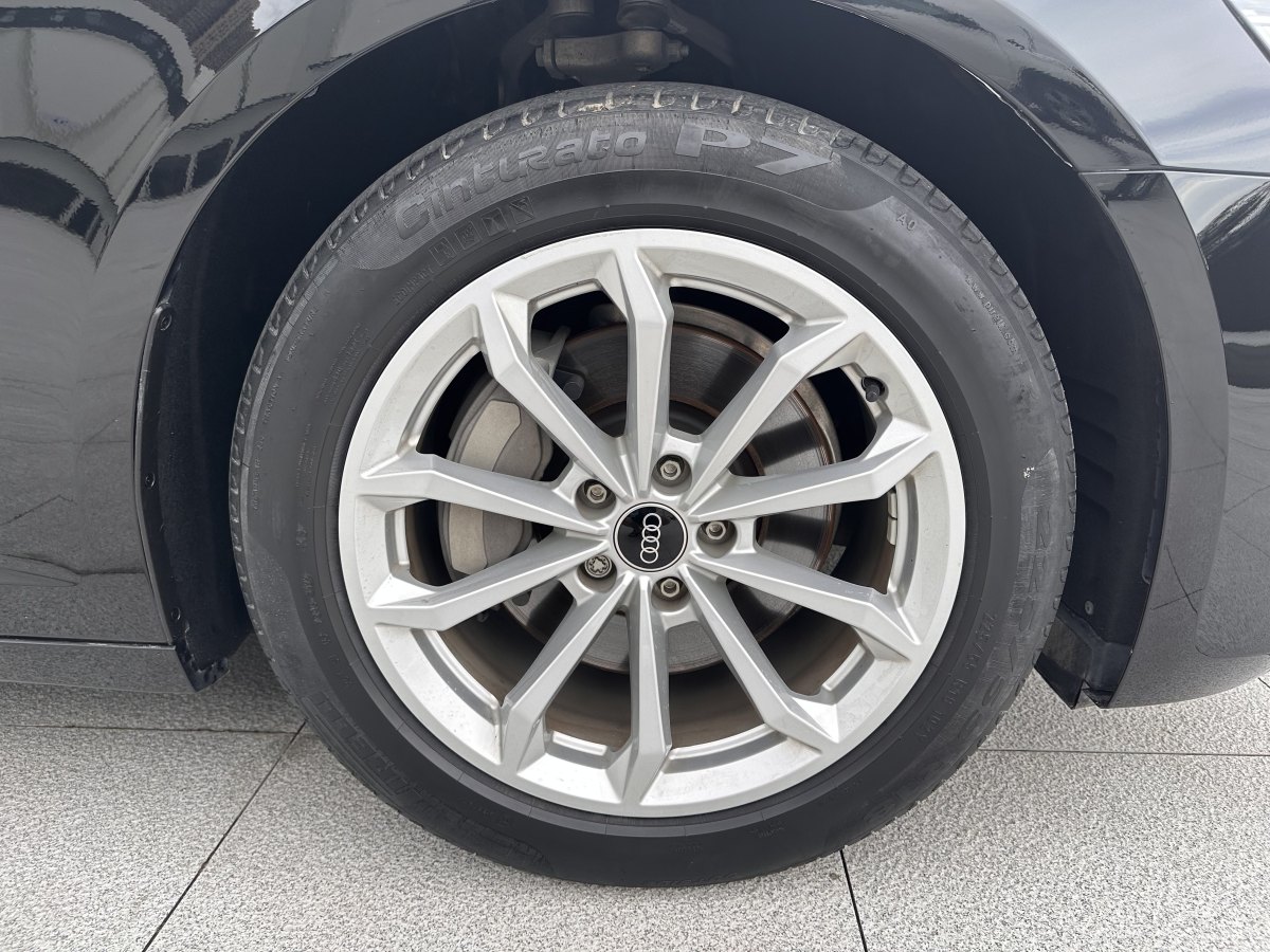 2022年10月奧迪 奧迪A6L  2022款 40 TFSI 豪華致雅型