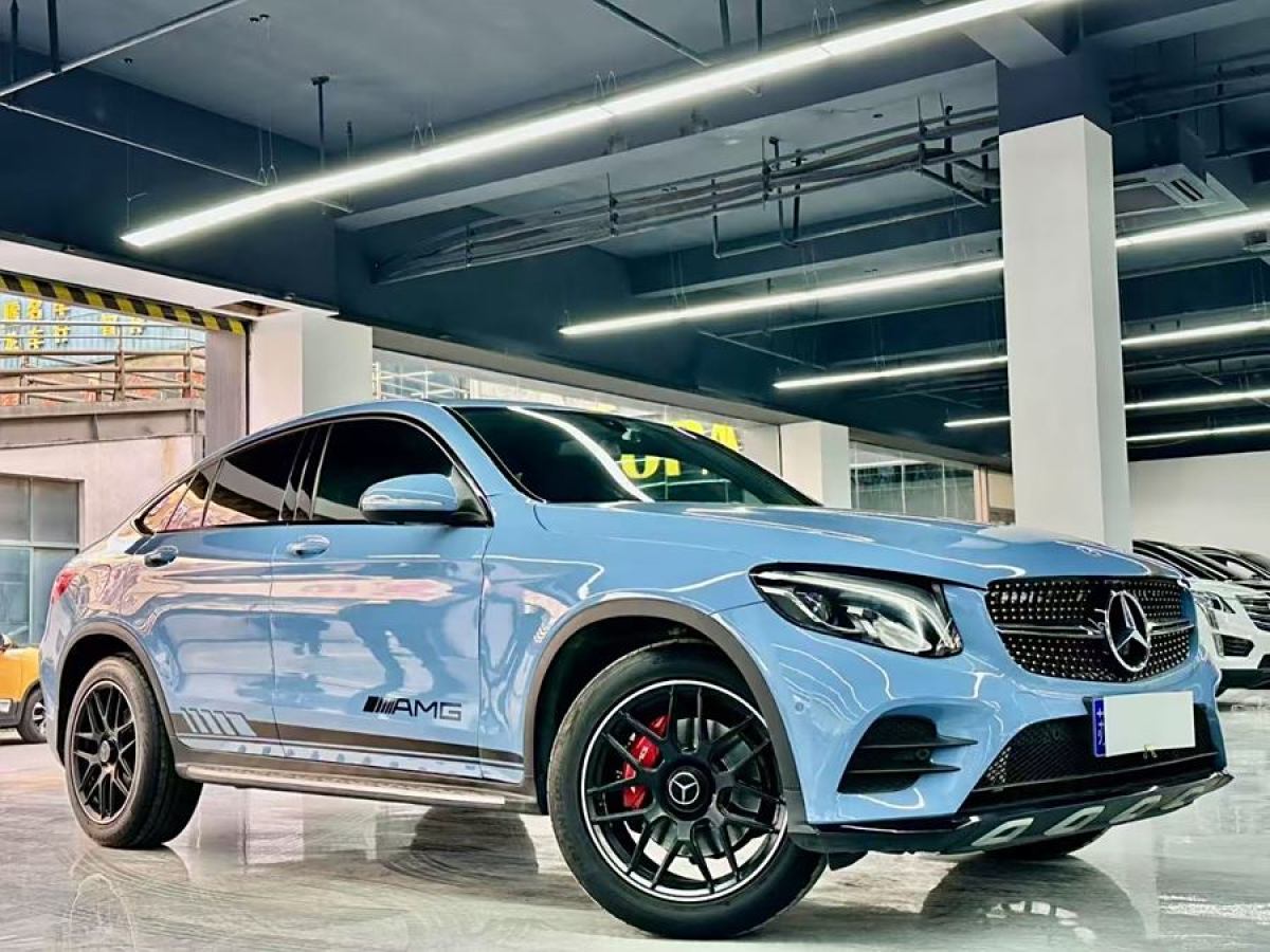 奔馳 奔馳GLC  2022款 改款 GLC 300 4MATIC 轎跑SUV圖片