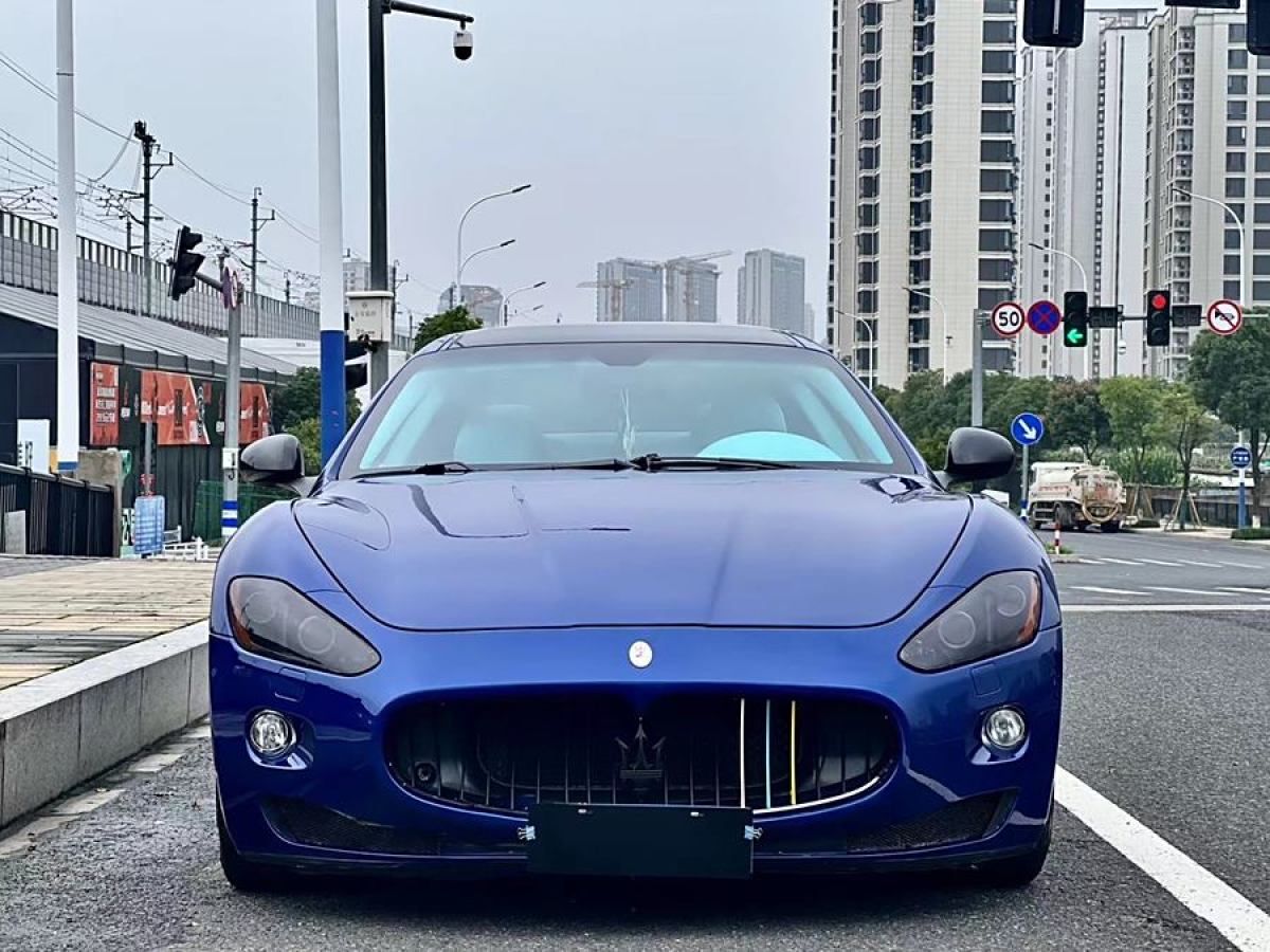 瑪莎拉蒂 GranTurismo  2012款 4.7L MC Stradale圖片