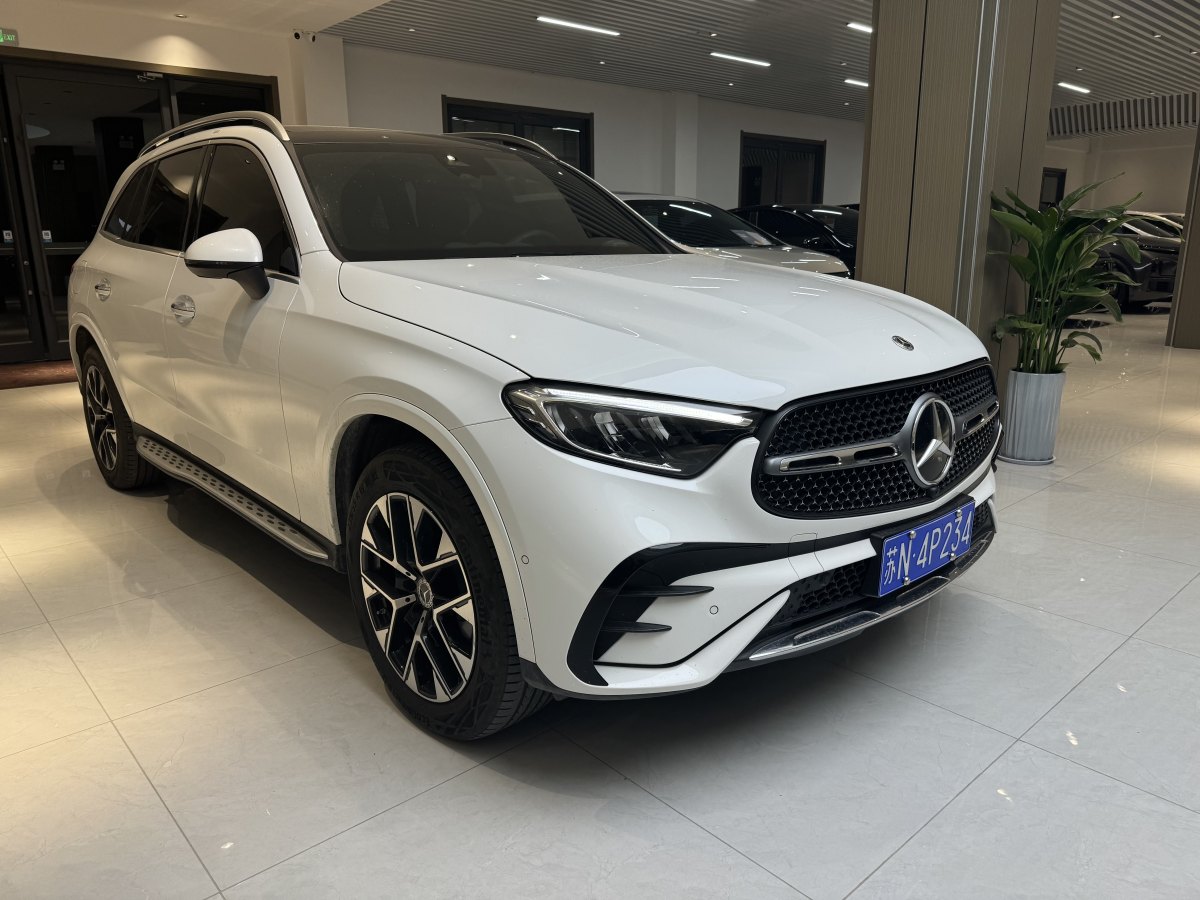 奔馳 奔馳GLC  2023款 改款 GLC 260 L 4MATIC 豪華型 5座圖片