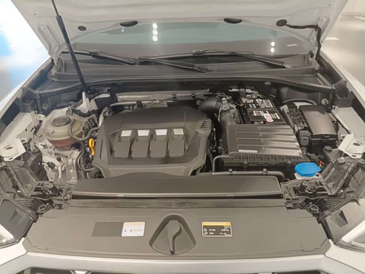 奧迪 奧迪Q3  2021款 40 TFSI 時(shí)尚動感型圖片