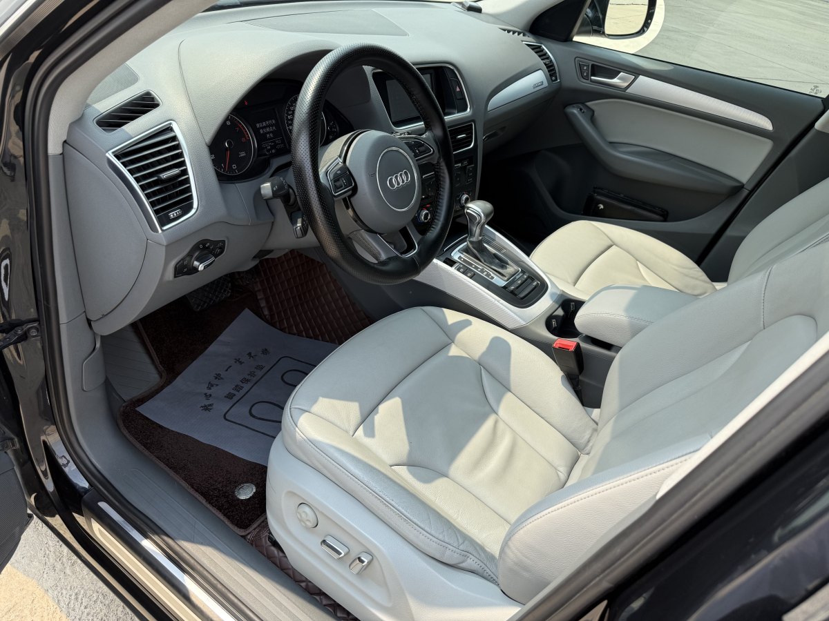 奧迪 奧迪Q5  2013款 40 TFSI 技術(shù)型圖片