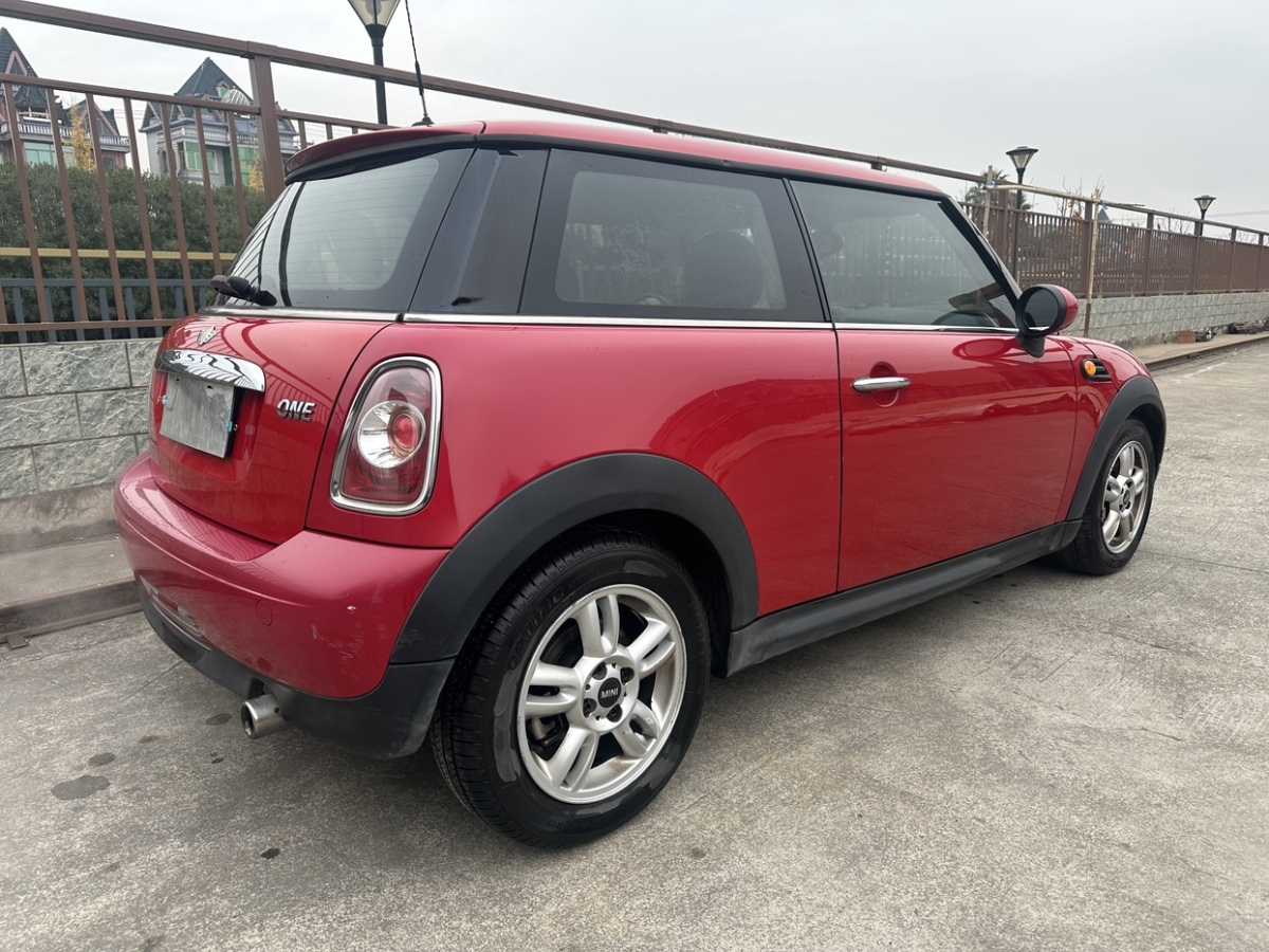 MINI MINI  2013款 1.6L ONE 限量第三款圖片