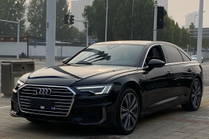 奥迪A6L 奥迪 45 TFSI quattro 臻选动感型