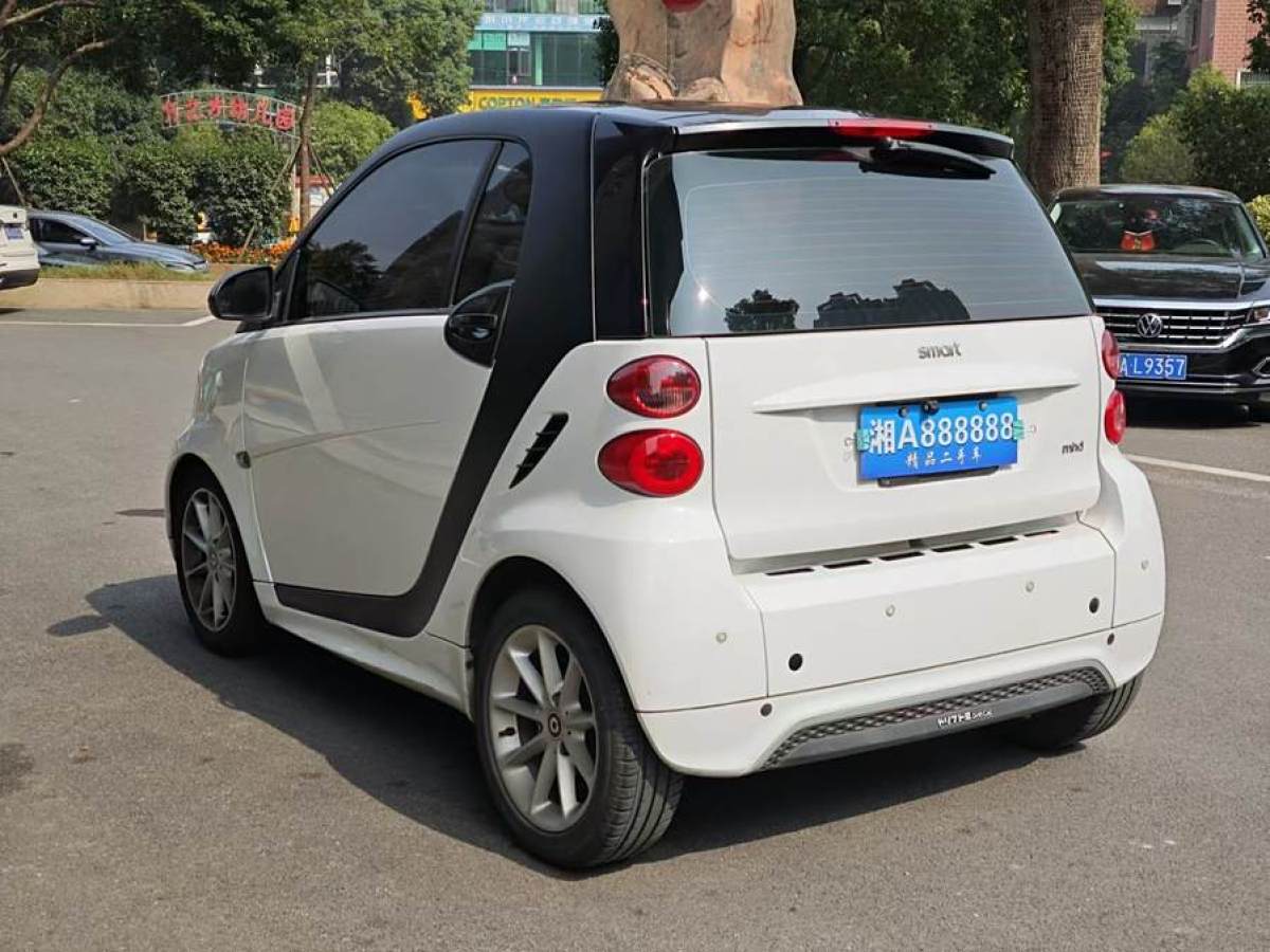 smart fortwo  2012款 1.0 MHD 硬頂激情版圖片