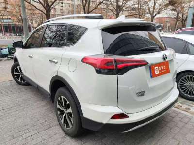 2017年3月 豐田 RAV4榮放 2.0L CVT四驅新銳版圖片