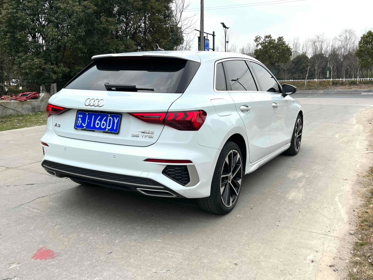 奧迪 奧迪A3  2023款 改款 Sportback 35 TFSI 時尚致雅型圖片