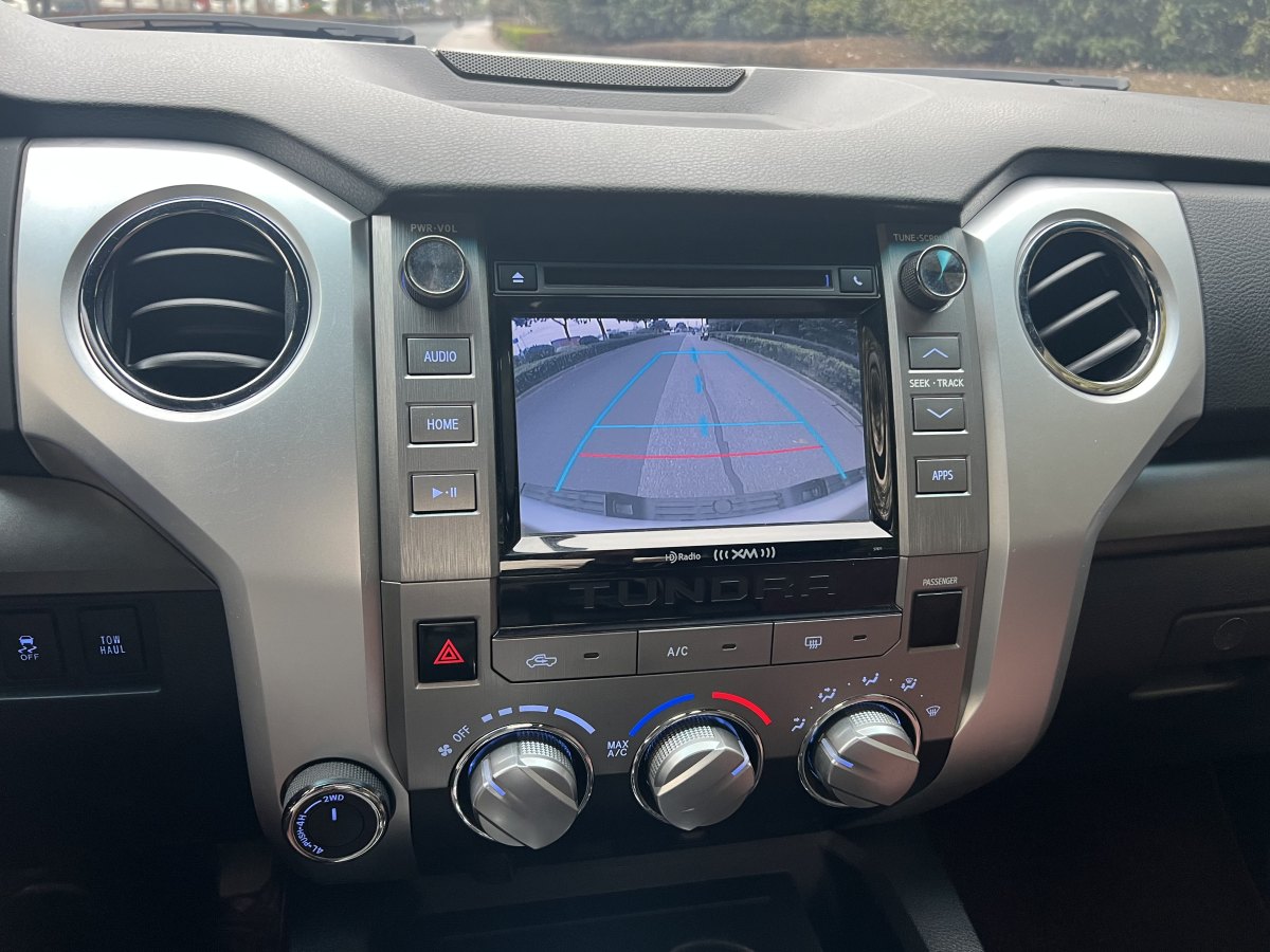 2015年3月丰田 坦途  2015款 5.7 SR5 两驱 CrewMax 美规版