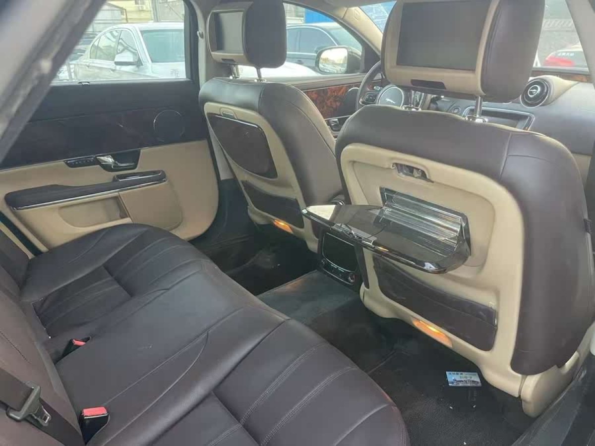 捷豹 XJ  2012款 XJL 3.0 全景商務版圖片