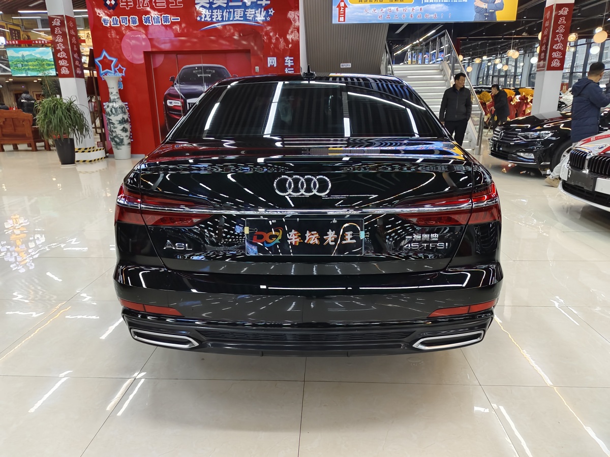 奧迪 奧迪A6L  2022款 45 TFSI 臻選動(dòng)感型圖片