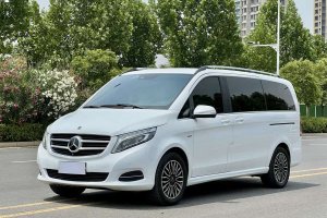 V級(jí) 奔馳 V 260 L 尊貴加長(zhǎng)版