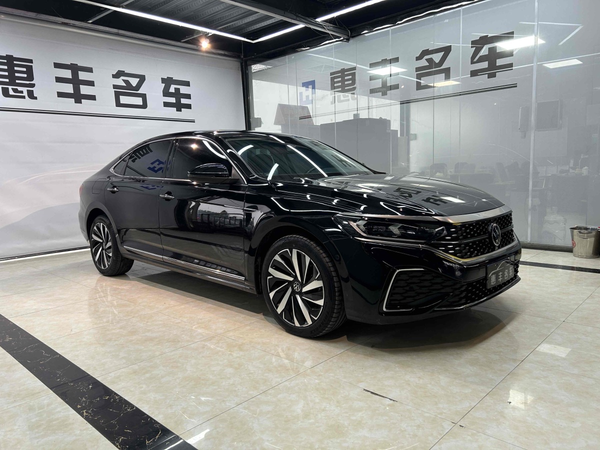 大眾 帕薩特  2022款 330TSI 星空豪華版圖片